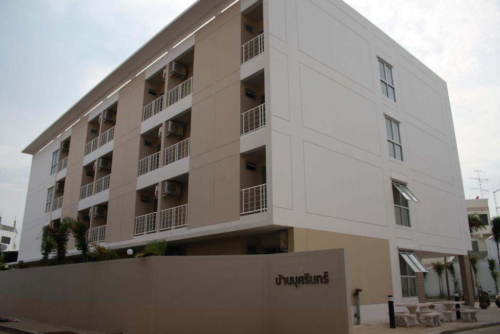 Baanbudsarin Apartment Sing Buri Eksteriør bilde